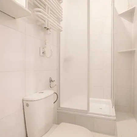 Cozy Perfect For Couples, Cracow Old Town アパート *